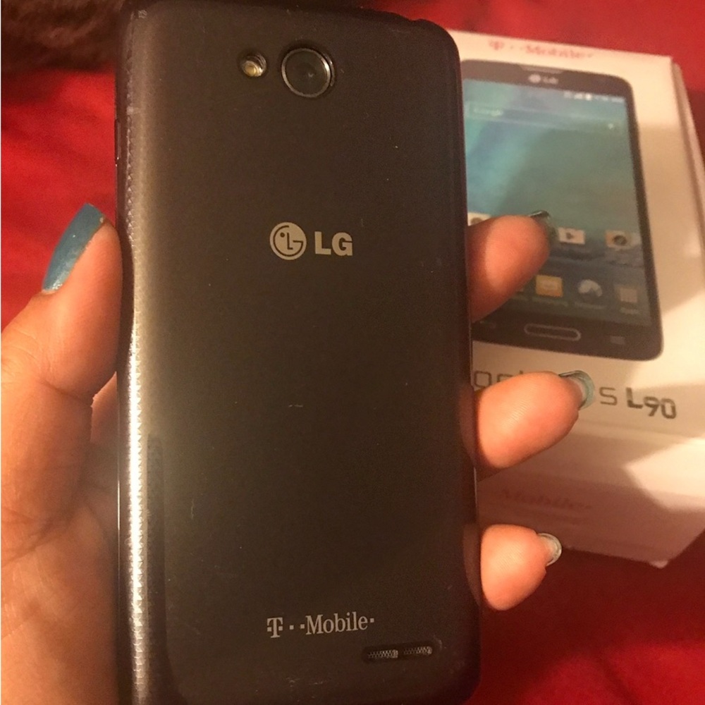 👑✅PRICE FIRM✅ Optimus L90 Smartphone - 8gb Black. Brand New! T Mobile Unlocked - Picture 2 of 12
